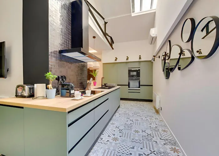 Bluestay 40 - Superb In Paris