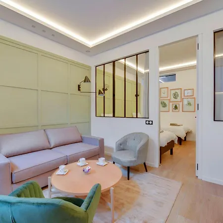 Bluestay 40 - Superb In * Paris